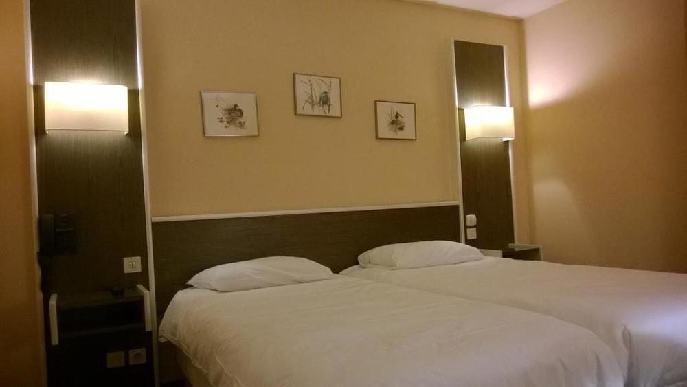 Dav'hotel Jaude Clermont-Ferrand Buitenkant foto